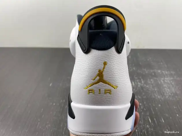 One Kick Ochre CT8529-170 6 Air Jordan Yellow 0526
